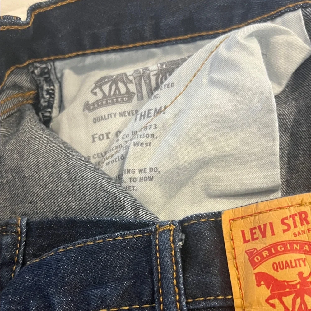 Levi's Men's Dark‎ Blue Jeans